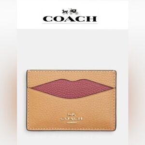 Coach LIP Card Case. Refined pebble leather and polished pebble leather.#CW926